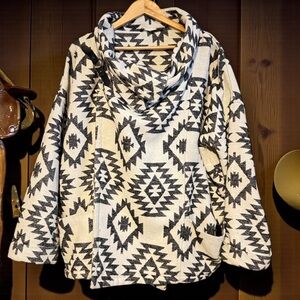 Anthropologie Capulet Chelan Black & White Wrap Coast Aztec woven pattern L